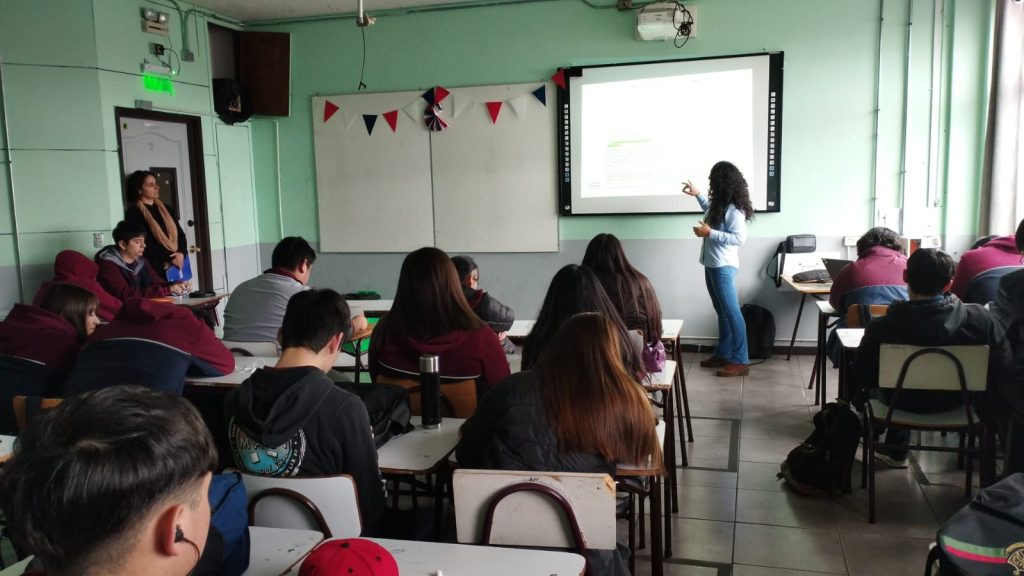 Charla Reglamentos acuícolas 3B empresa Caleta Bay_